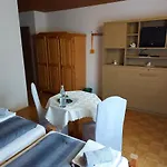 & Haus Dewenter 3*