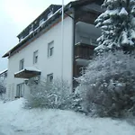 & Haus Dewenter Guest house