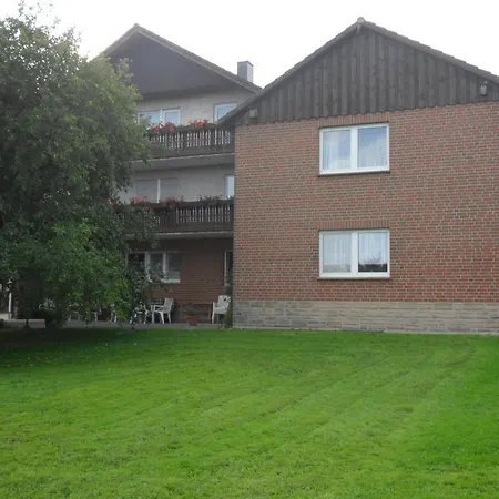 & Haus Dewenter Lichtenau (Westphalia)