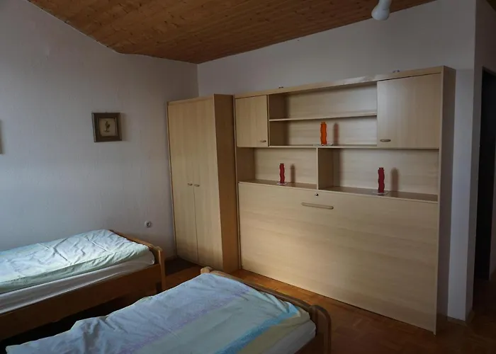 Konukevi & Haus Dewenter Lichtenau (Westphalia)